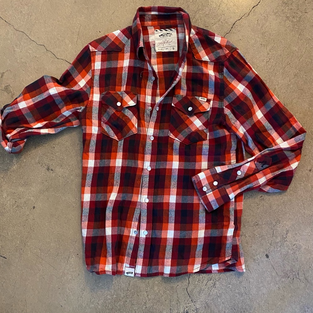 Vans red plaid cotton flannel shirt.